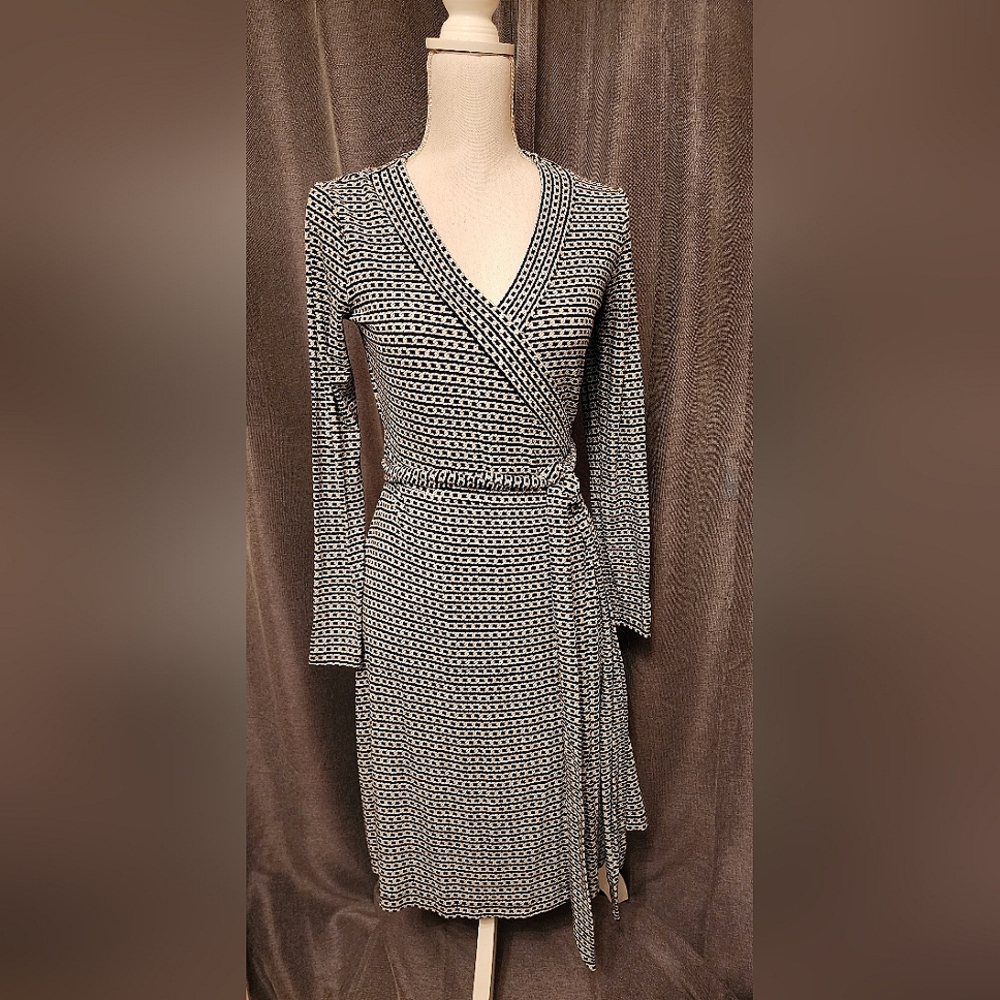 Banana Republic Black & White Chain Link Print Wrap Dress Size M New W/out Tags